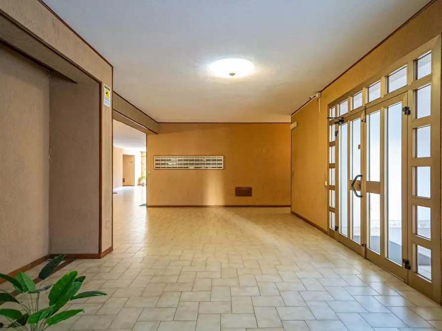 Immagine 3 di Attico in vendita  in Via Vincenzo Li Muli 102 a Palermo
