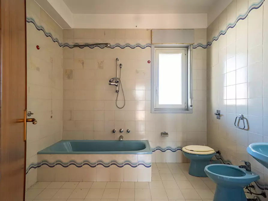 Immagine 17 di Attico in vendita  in Via Vincenzo Li Muli 102 a Palermo
