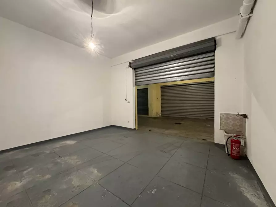 Immagine 10 di Box auto in vendita  in Corso Pietro Pisani 184 a Palermo