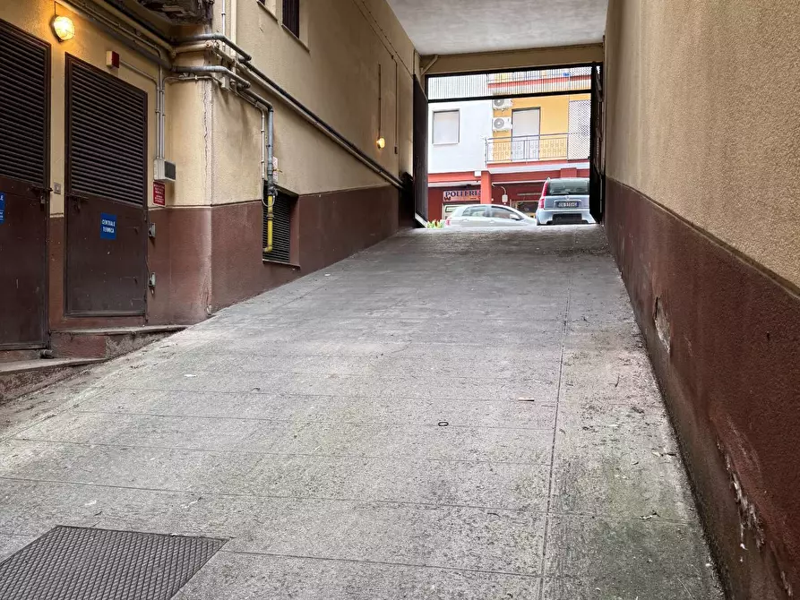 Immagine 13 di Box auto in vendita  in Corso Pietro Pisani 184 a Palermo