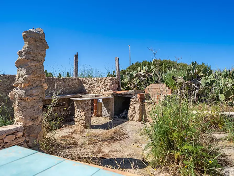 Immagine 30 di Villa in vendita  in Strada di Ponente snc a Lampedusa E Linosa