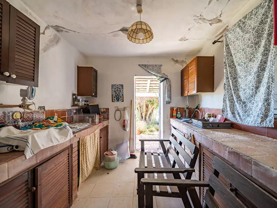 Immagine 46 di Villa in vendita  in Strada di Ponente snc a Lampedusa E Linosa