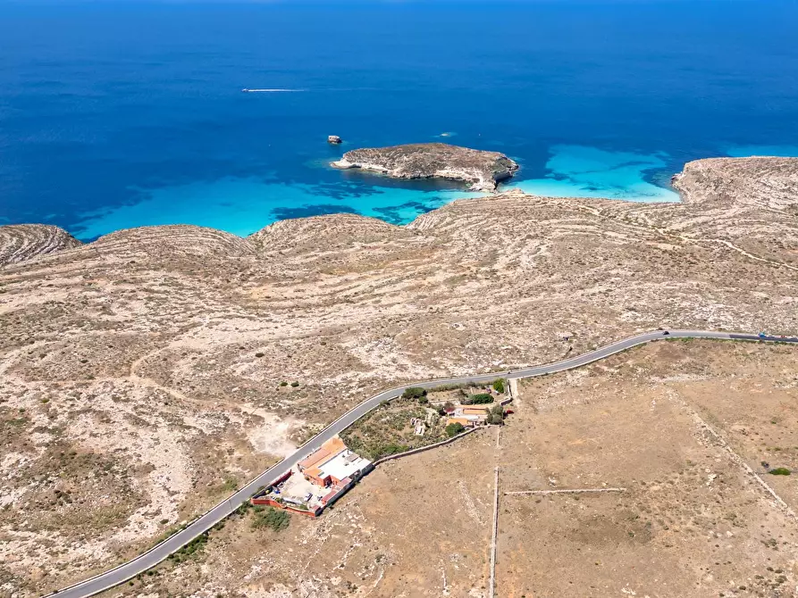 Immagine 66 di Villa in vendita  in Strada di Ponente snc a Lampedusa E Linosa