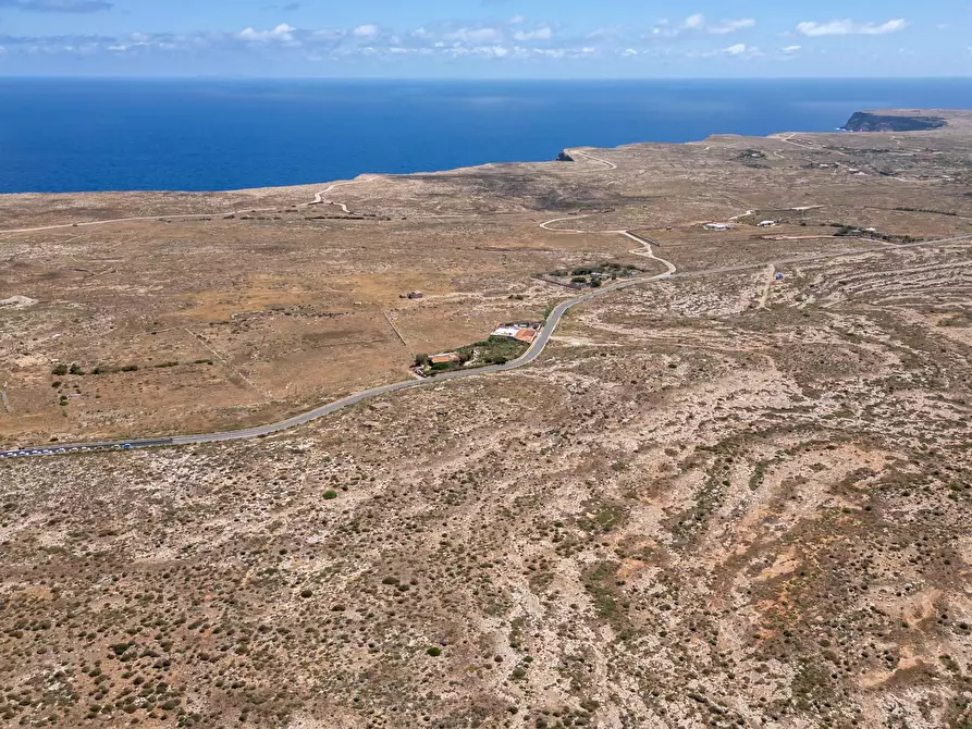 Immagine 70 di Villa in vendita  in Strada di Ponente snc a Lampedusa E Linosa