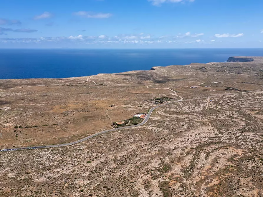Immagine 71 di Villa in vendita  in Strada di Ponente snc a Lampedusa E Linosa