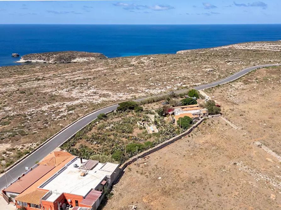 Immagine 77 di Villa in vendita  in Strada di Ponente snc a Lampedusa E Linosa