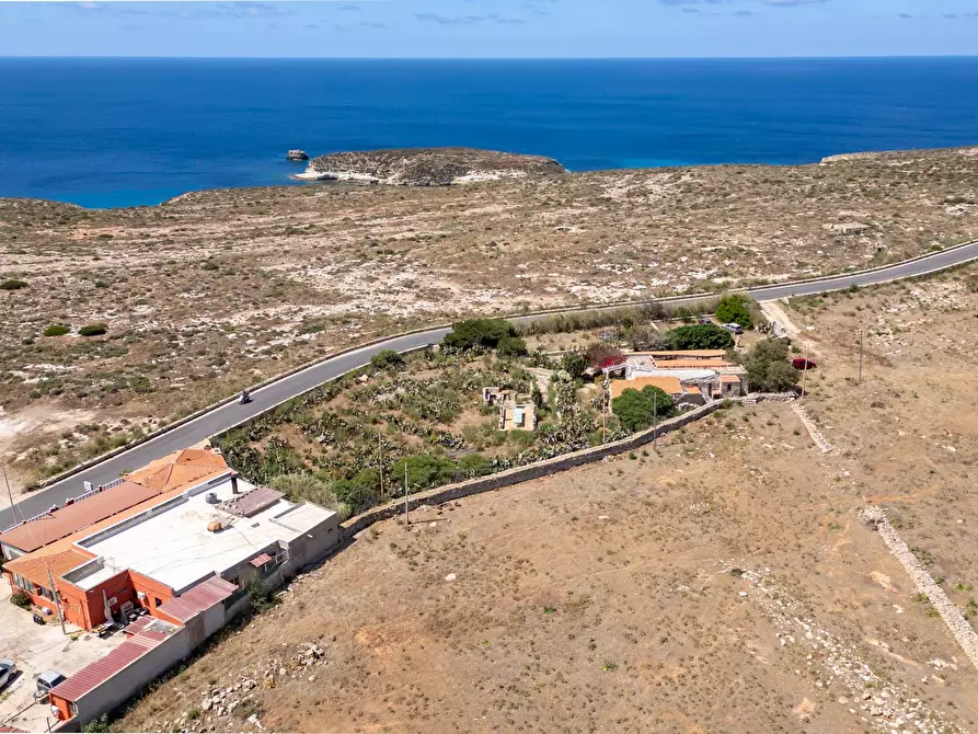 Immagine 78 di Villa in vendita  in Strada di Ponente snc a Lampedusa E Linosa