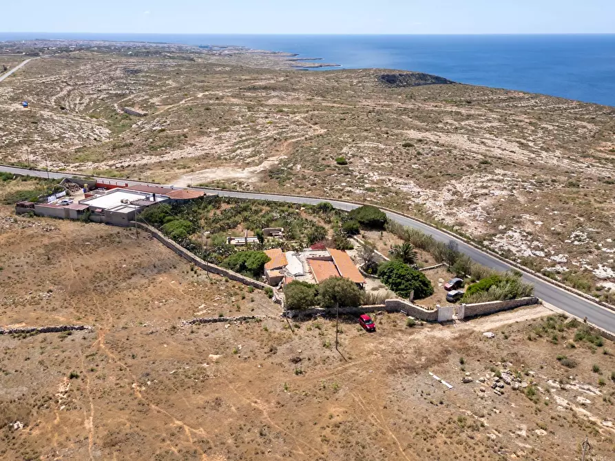 Immagine 82 di Villa in vendita  in Strada di Ponente snc a Lampedusa E Linosa