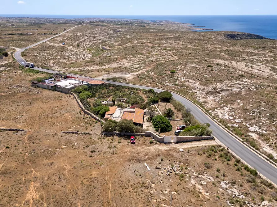 Immagine 83 di Villa in vendita  in Strada di Ponente snc a Lampedusa E Linosa
