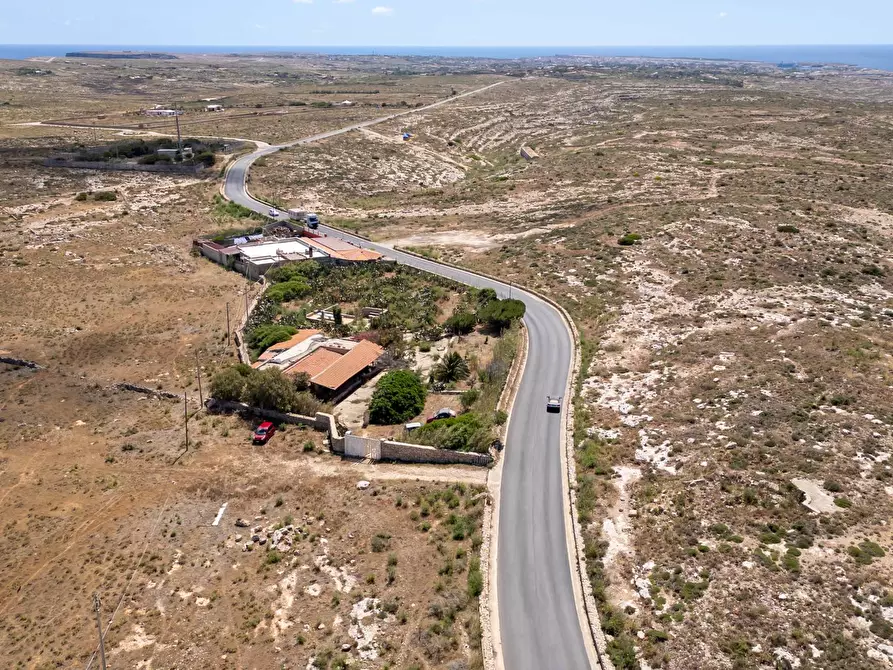 Immagine 84 di Villa in vendita  in Strada di Ponente snc a Lampedusa E Linosa