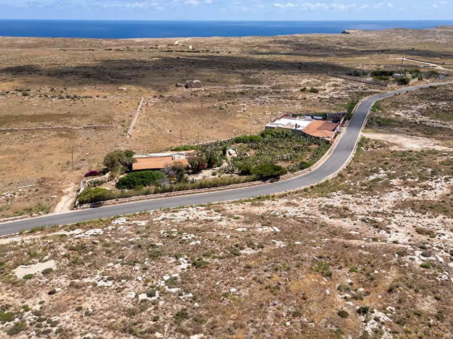 Immagine 88 di Villa in vendita  in Strada di Ponente snc a Lampedusa E Linosa
