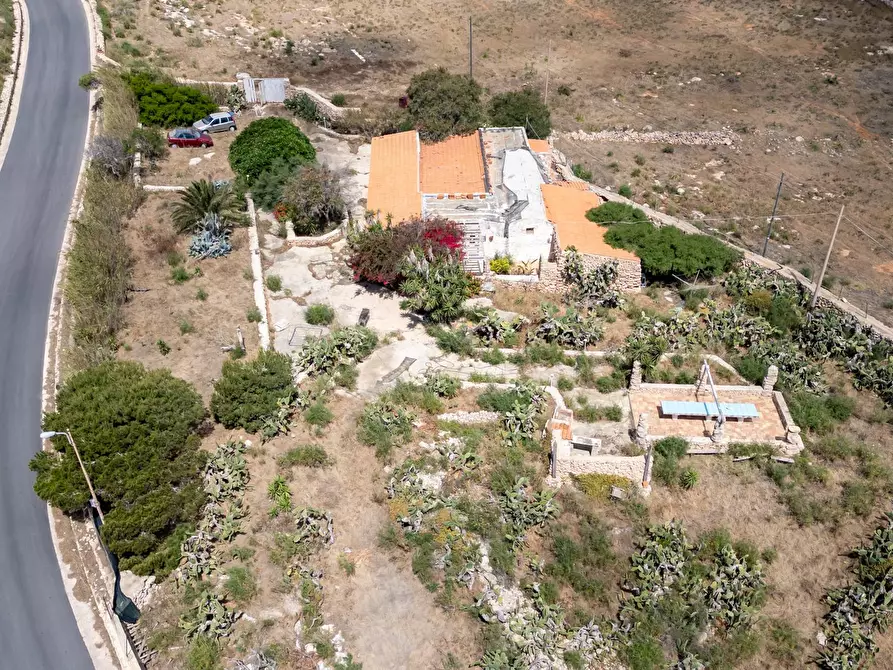 Immagine 95 di Villa in vendita  in Strada di Ponente snc a Lampedusa E Linosa
