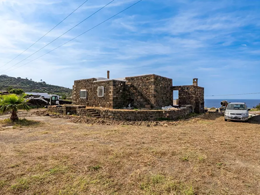 Immagine 2 di Casa indipendente in vendita  in Via Lago 1 a Pantelleria