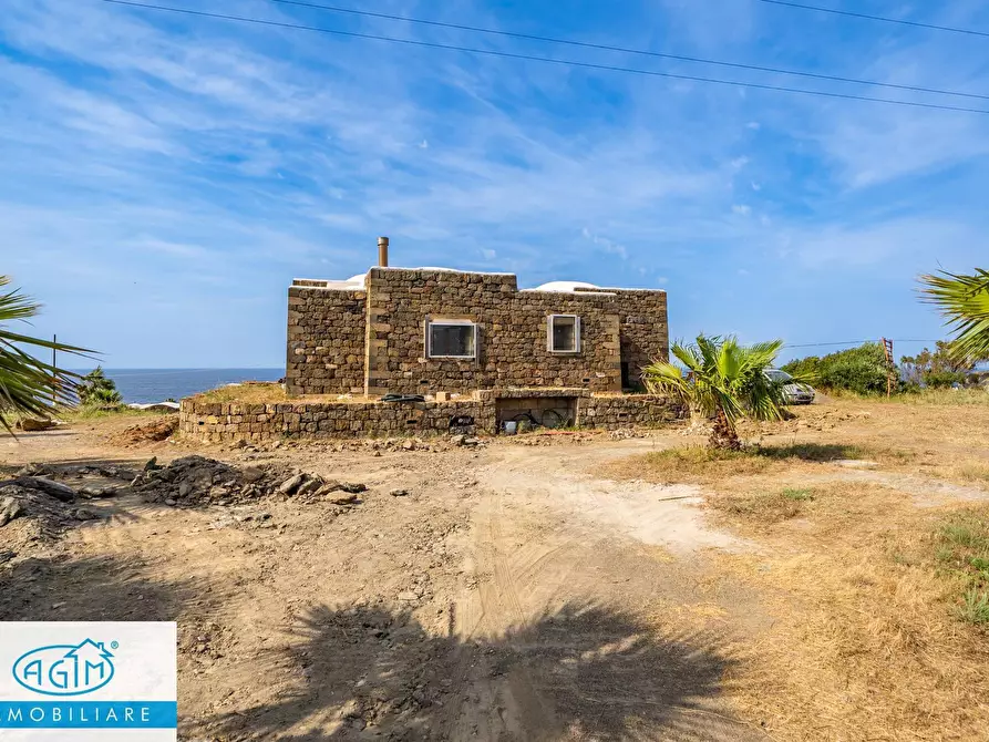 Immagine 5 di Casa indipendente in vendita  in Via Lago 1 a Pantelleria