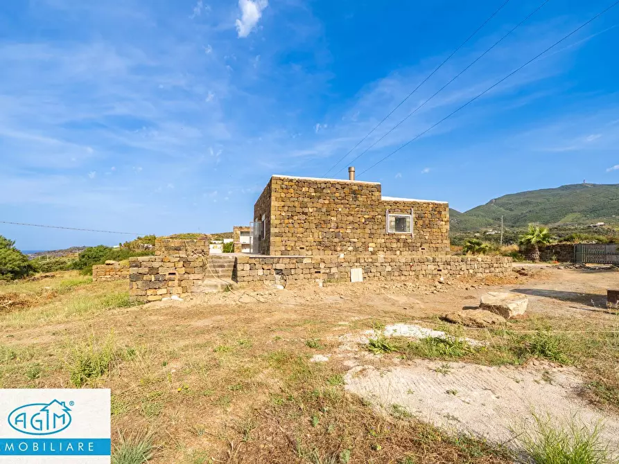 Immagine 9 di Casa indipendente in vendita  in Via Lago 1 a Pantelleria