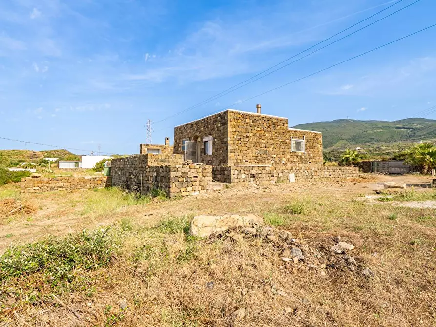 Immagine 10 di Casa indipendente in vendita  in Via Lago 1 a Pantelleria