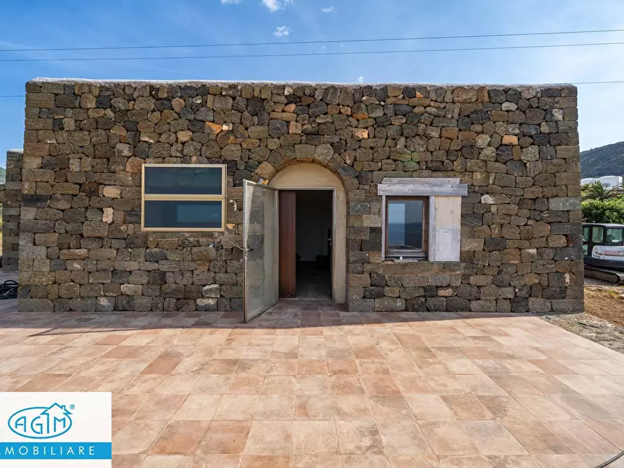 Immagine 20 di Casa indipendente in vendita  in Via Lago 1 a Pantelleria
