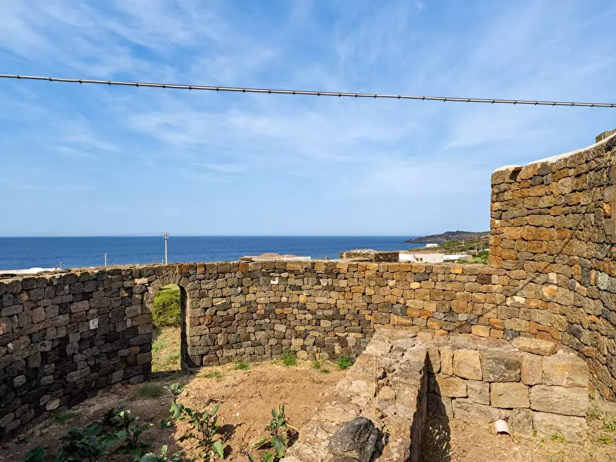 Immagine 40 di Casa indipendente in vendita  in Via Lago 1 a Pantelleria