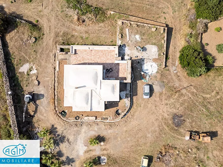 Immagine 42 di Casa indipendente in vendita  in Via Lago 1 a Pantelleria