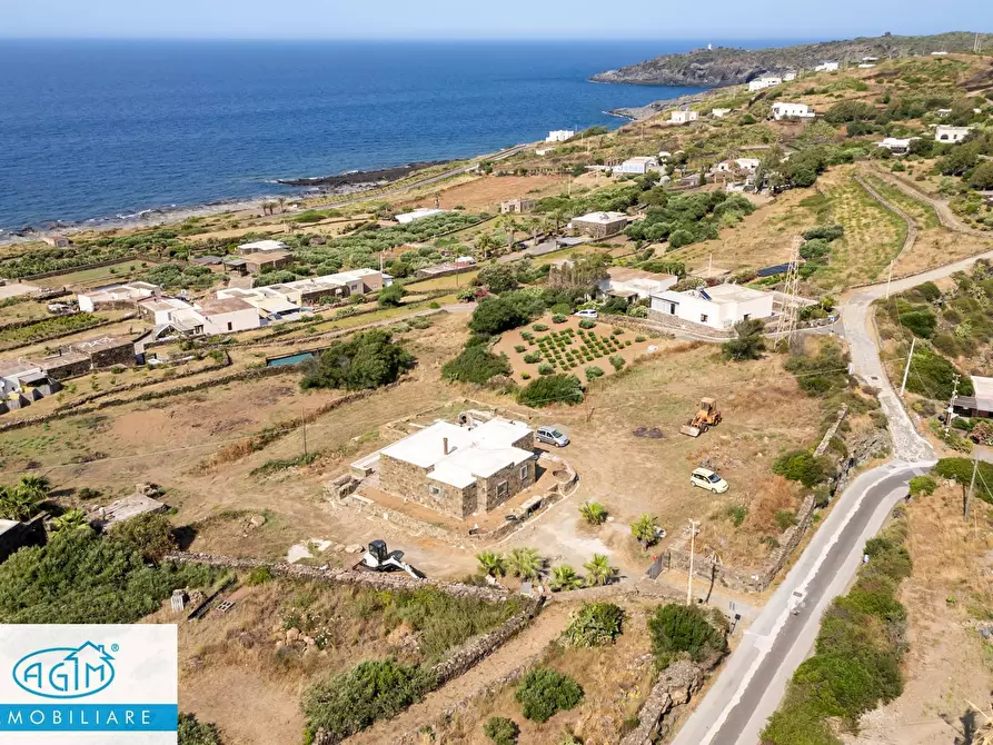 Immagine 49 di Casa indipendente in vendita  in Via Lago 1 a Pantelleria