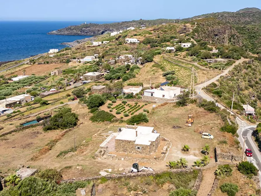 Immagine 51 di Casa indipendente in vendita  in Via Lago 1 a Pantelleria