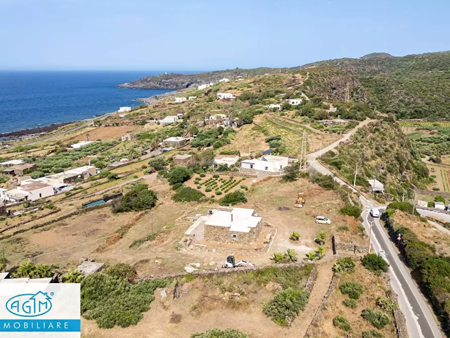 Immagine 52 di Casa indipendente in vendita  in Via Lago 1 a Pantelleria