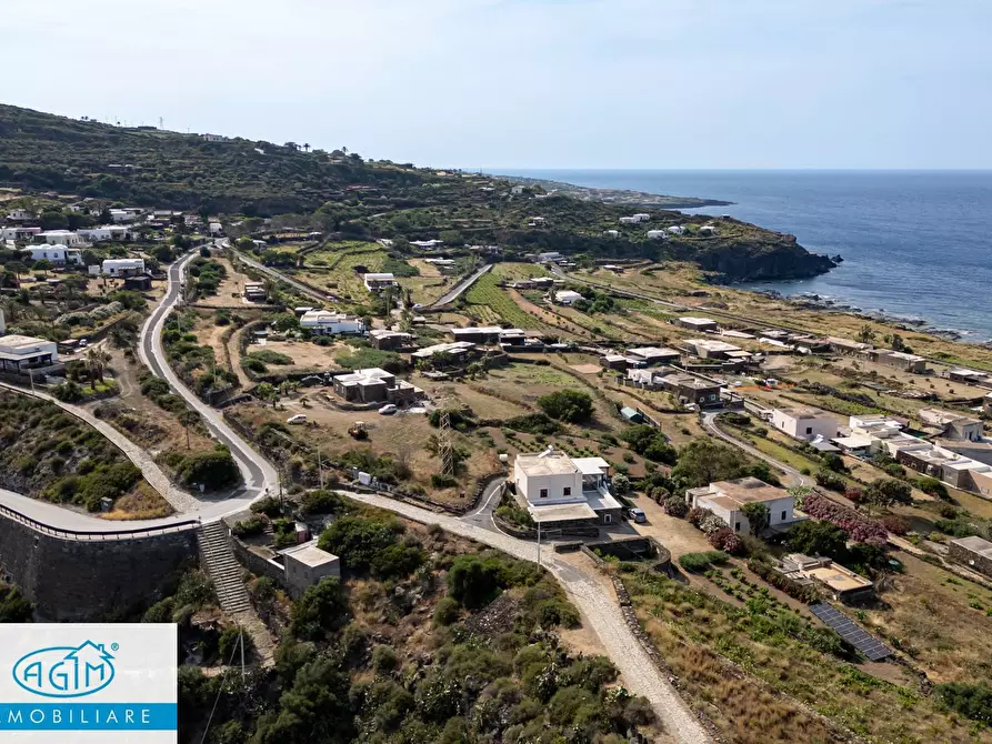 Immagine 65 di Casa indipendente in vendita  in Via Lago 1 a Pantelleria