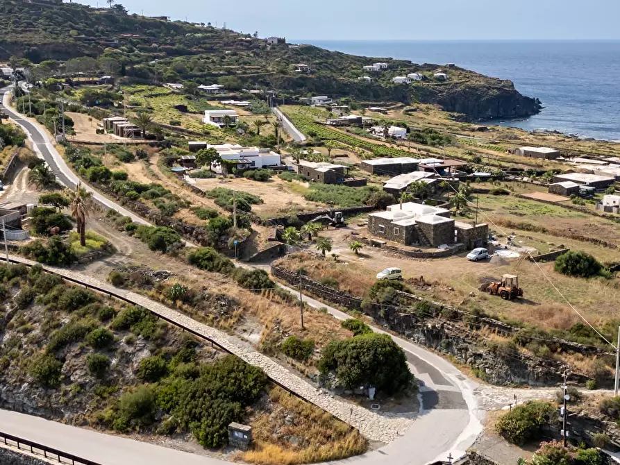 Immagine 70 di Casa indipendente in vendita  in Via Lago 1 a Pantelleria
