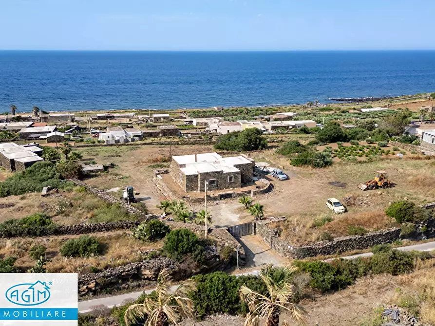 Immagine 72 di Casa indipendente in vendita  in Via Lago 1 a Pantelleria