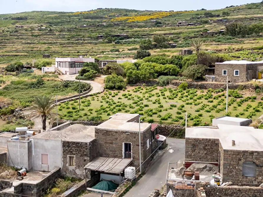 Immagine 53 di Villa in vendita  in Kania 97 a Pantelleria