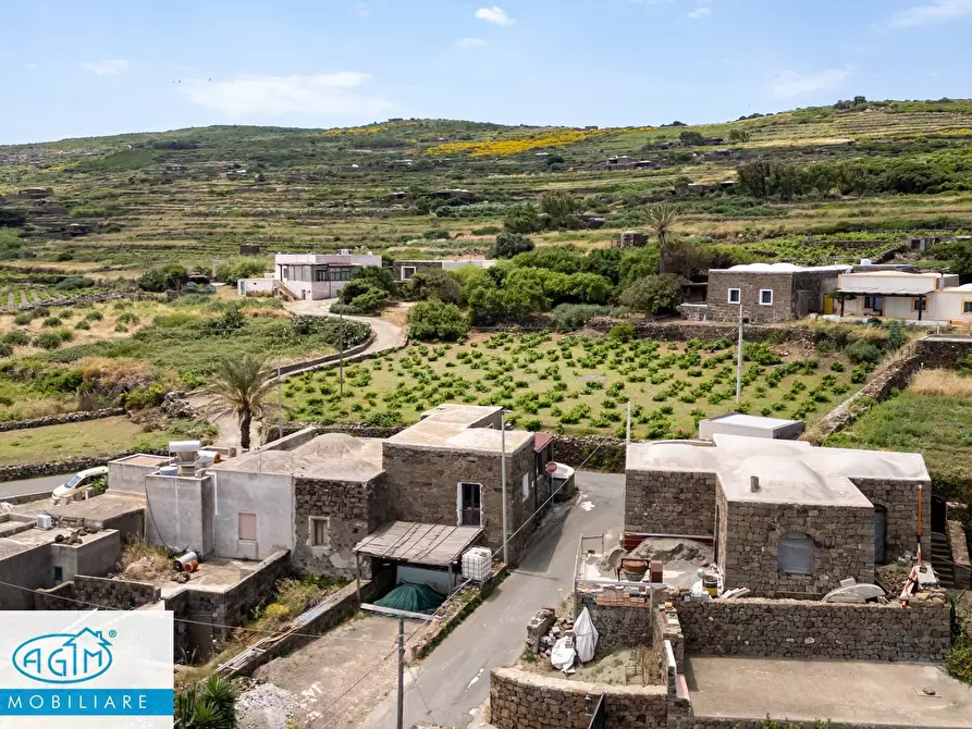 Immagine 54 di Villa in vendita  in Kania 97 a Pantelleria