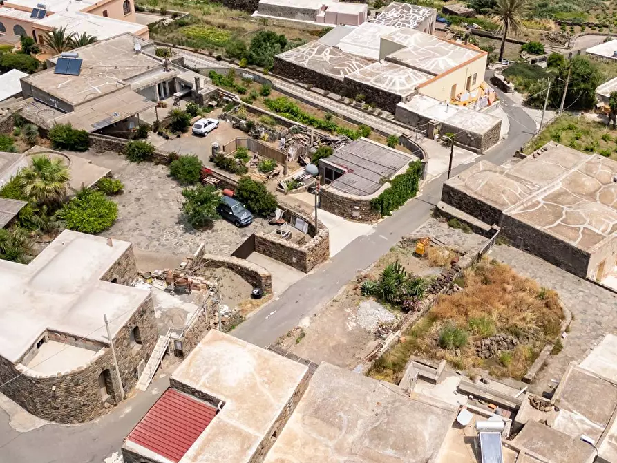 Immagine 62 di Villa in vendita  in Kania 97 a Pantelleria