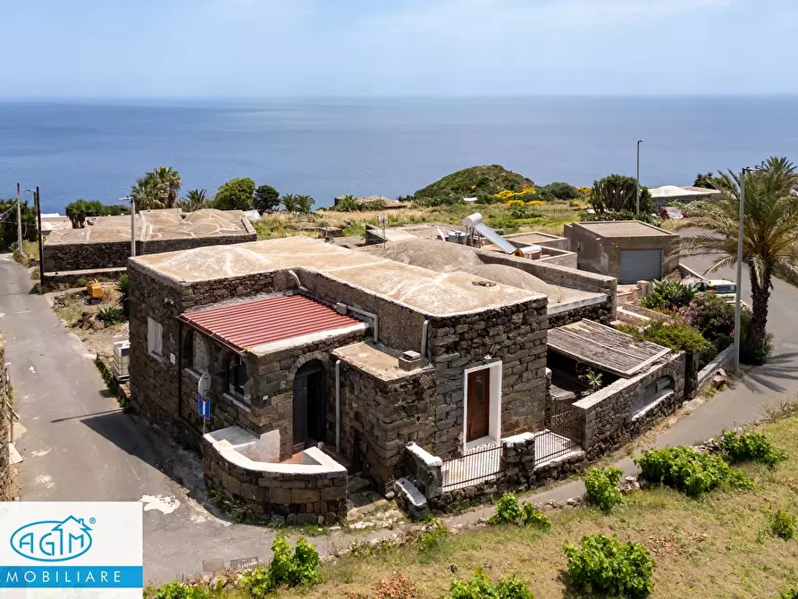 Immagine 64 di Villa in vendita  in Kania 97 a Pantelleria