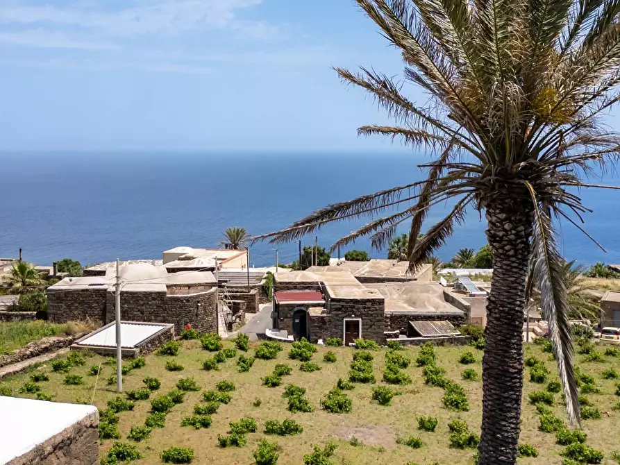 Immagine 69 di Villa in vendita  in Kania 97 a Pantelleria