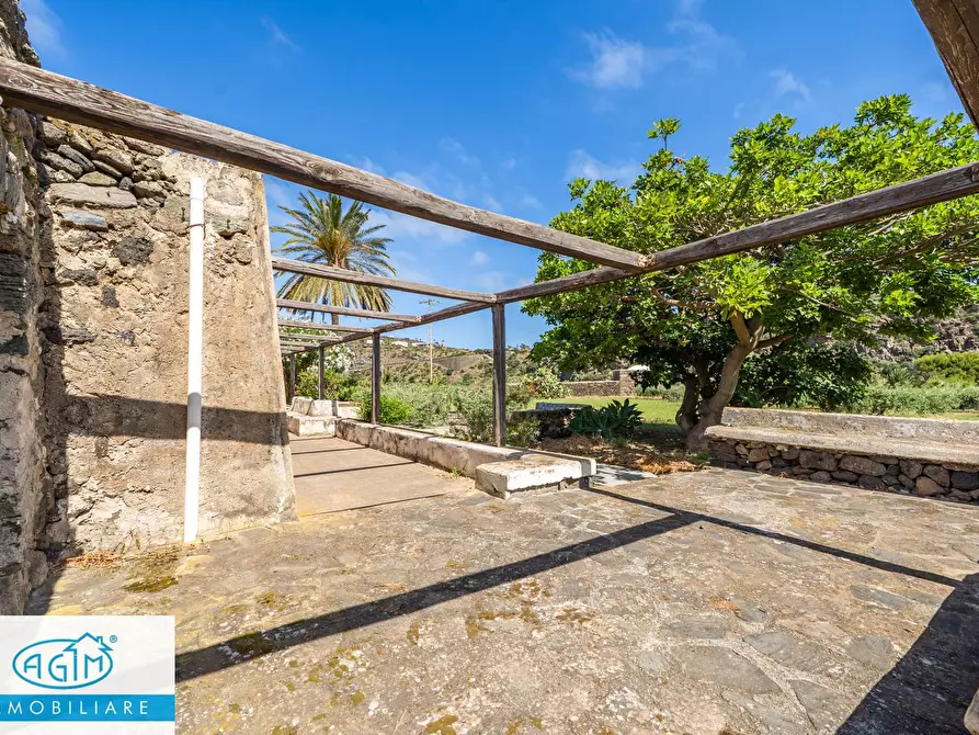 Immagine 15 di Villa in vendita  in Via Lago snc a Pantelleria
