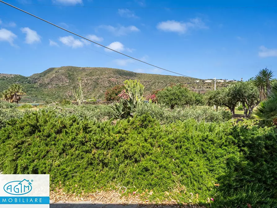 Immagine 24 di Villa in vendita  in Via Lago snc a Pantelleria