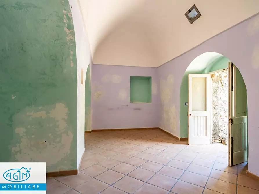 Immagine 36 di Villa in vendita  in Via Lago snc a Pantelleria