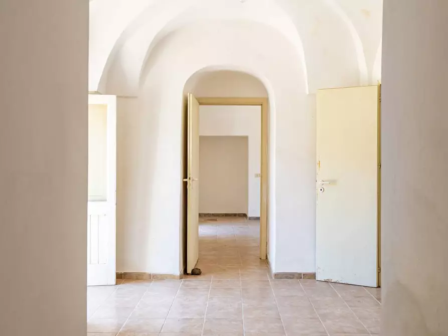 Immagine 42 di Villa in vendita  in Via Lago snc a Pantelleria