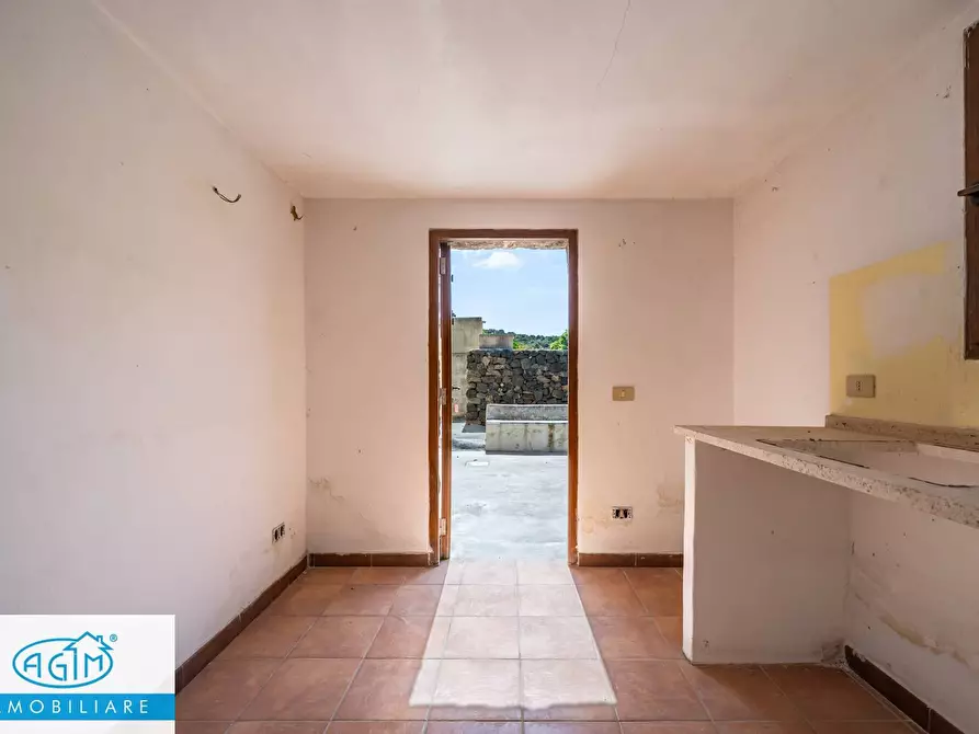 Immagine 45 di Villa in vendita  in Via Lago snc a Pantelleria