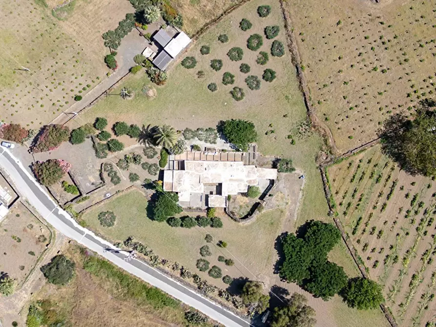 Immagine 48 di Villa in vendita  in Via Lago snc a Pantelleria