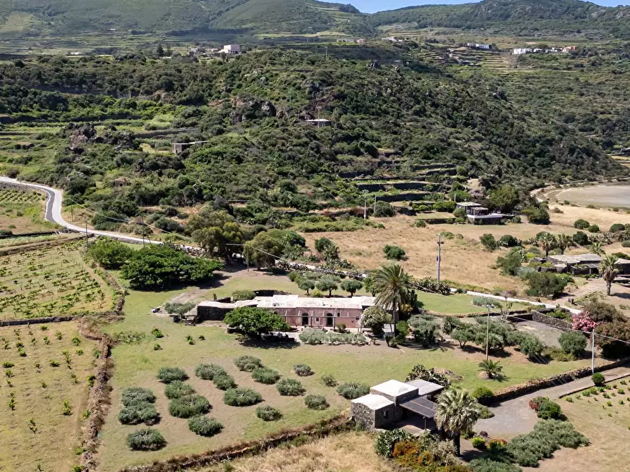 Immagine 57 di Villa in vendita  in Via Lago snc a Pantelleria