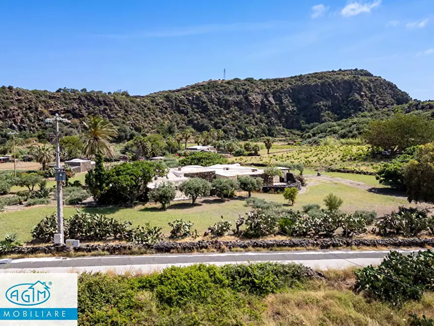 Immagine 69 di Villa in vendita  in Via Lago snc a Pantelleria