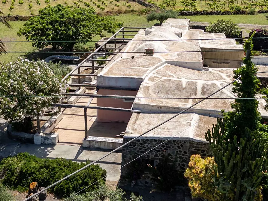 Immagine 71 di Villa in vendita  in Via Lago snc a Pantelleria