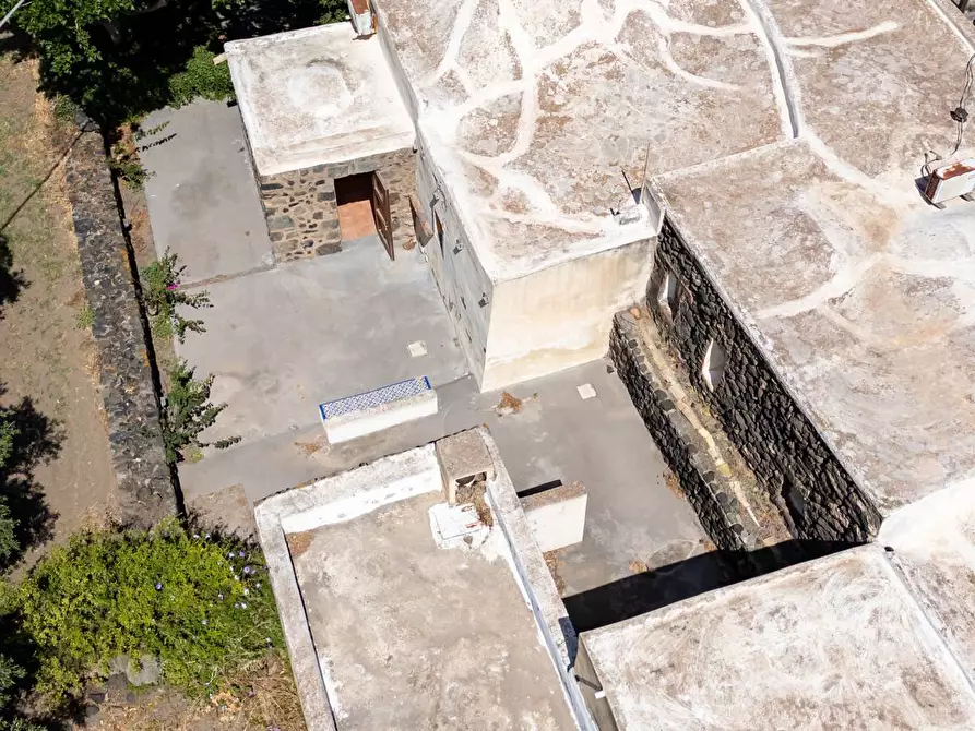 Immagine 75 di Villa in vendita  in Via Lago snc a Pantelleria