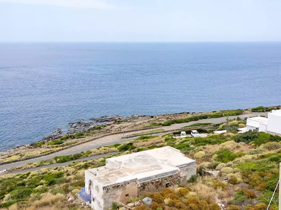 Immagine 59 di Villa in vendita  in Contrada Kartibucale snc a Pantelleria