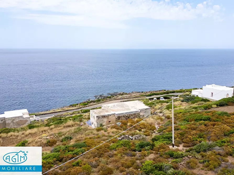 Immagine 61 di Villa in vendita  in Contrada Kartibucale snc a Pantelleria