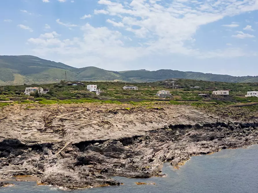 Immagine 62 di Villa in vendita  in Contrada Kartibucale snc a Pantelleria