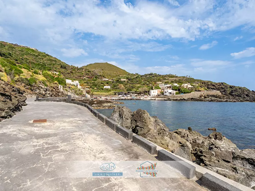 Immagine 1 di Casa indipendente in vendita  in Località Gadir 1 a Pantelleria