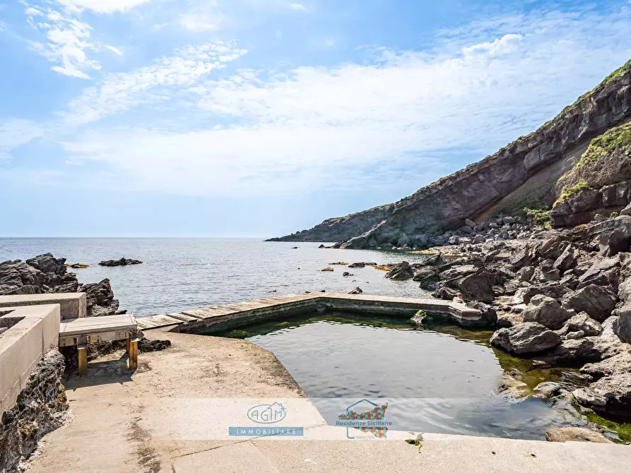 Immagine 2 di Casa indipendente in vendita  in Località Gadir 1 a Pantelleria