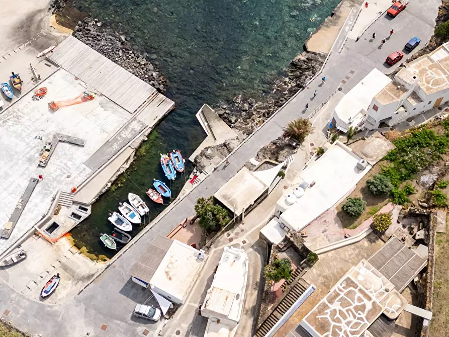 Immagine 59 di Casa indipendente in vendita  in Località Gadir 1 a Pantelleria